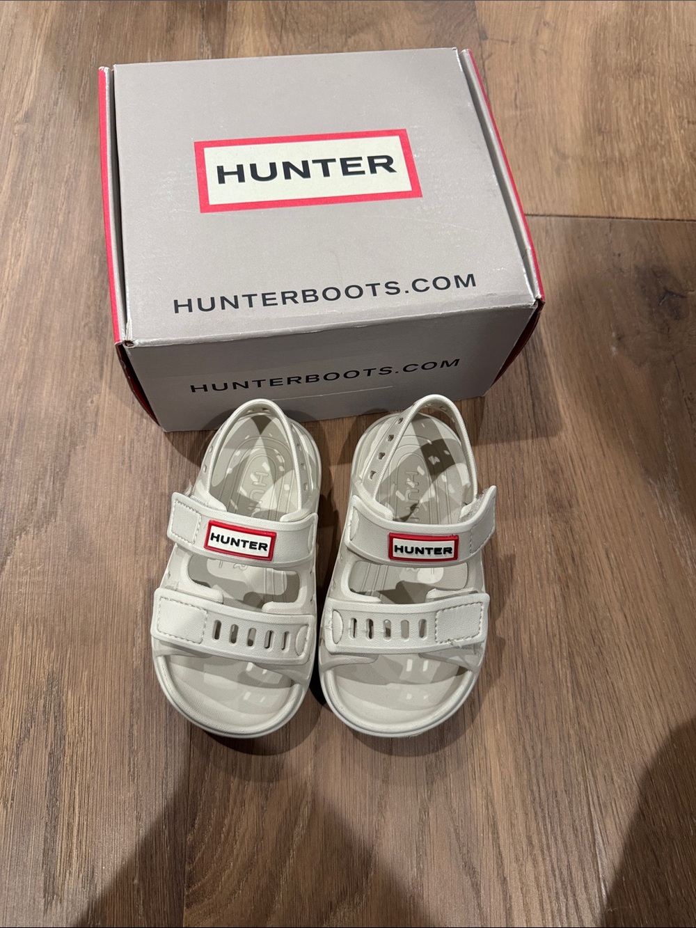 Hunter Kids White Velcro Sport Sandals